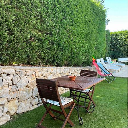 Ferienwohnung T3 Avec Jardin Et Piscine Privee Velaux Exterior foto