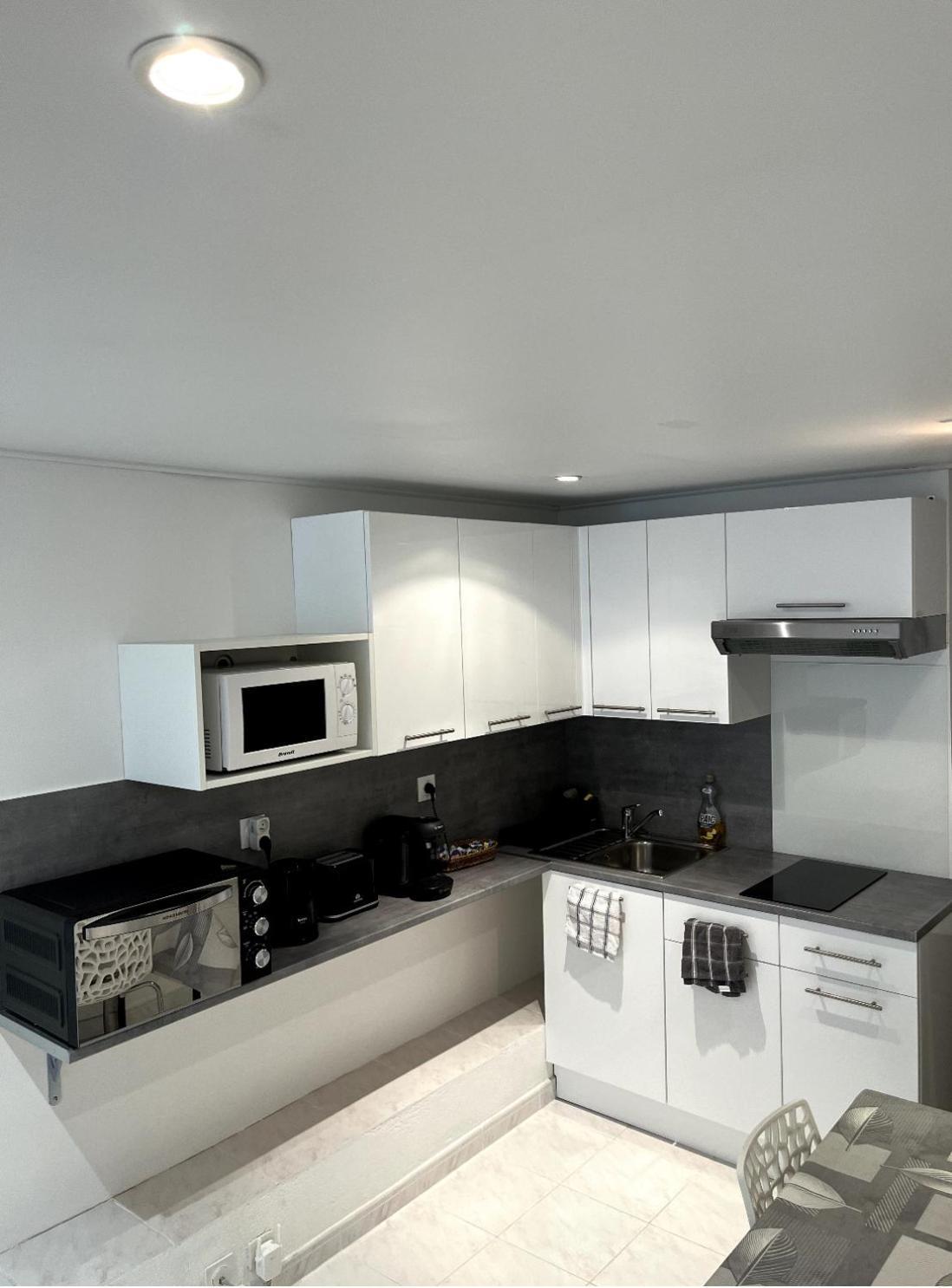 Ferienwohnung T3 Avec Jardin Et Piscine Privee Velaux Exterior foto